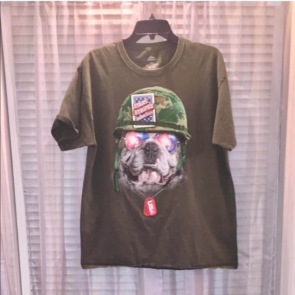 VINTAGE 90s SHIRT